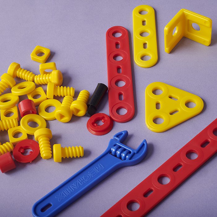 Mechanix plastics planes