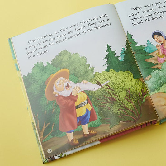 LARGE PRINT STORIES FOR GIRLS