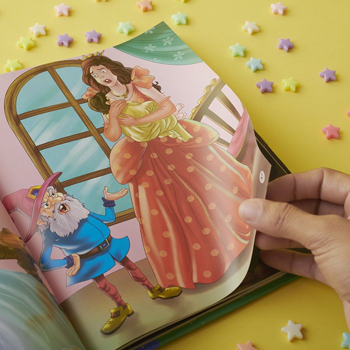 LARGE PRINT STORIES FOR GIRLS